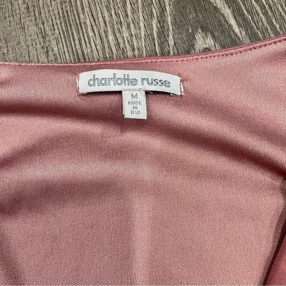 Charlotte Russe Cold Shoulder Long Sleeve Crop Top - Picture 4 of 5